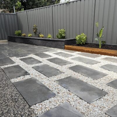 Coastal Stone 800 Steel Paving | Versawall with bullnose Garden Wall Charcoal | Rosewall Landscaping2